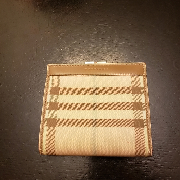 Burberry wallet - Picture 3 of 5